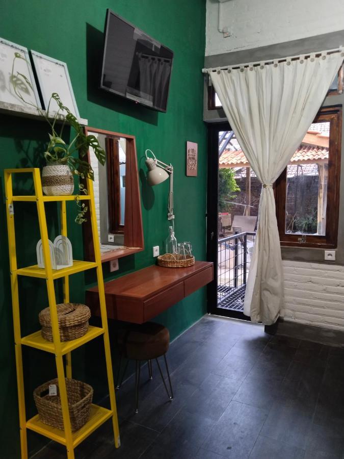 Inn House Homestay Dadapan 外观 照片