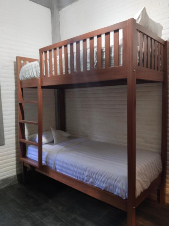 Inn House Homestay Dadapan 外观 照片