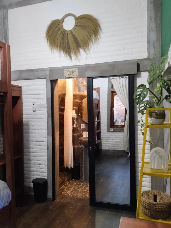 Inn House Homestay Dadapan 外观 照片