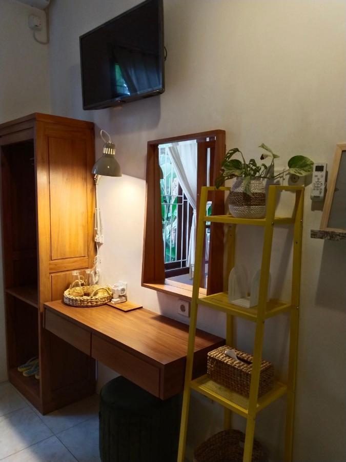 Inn House Homestay Dadapan 外观 照片