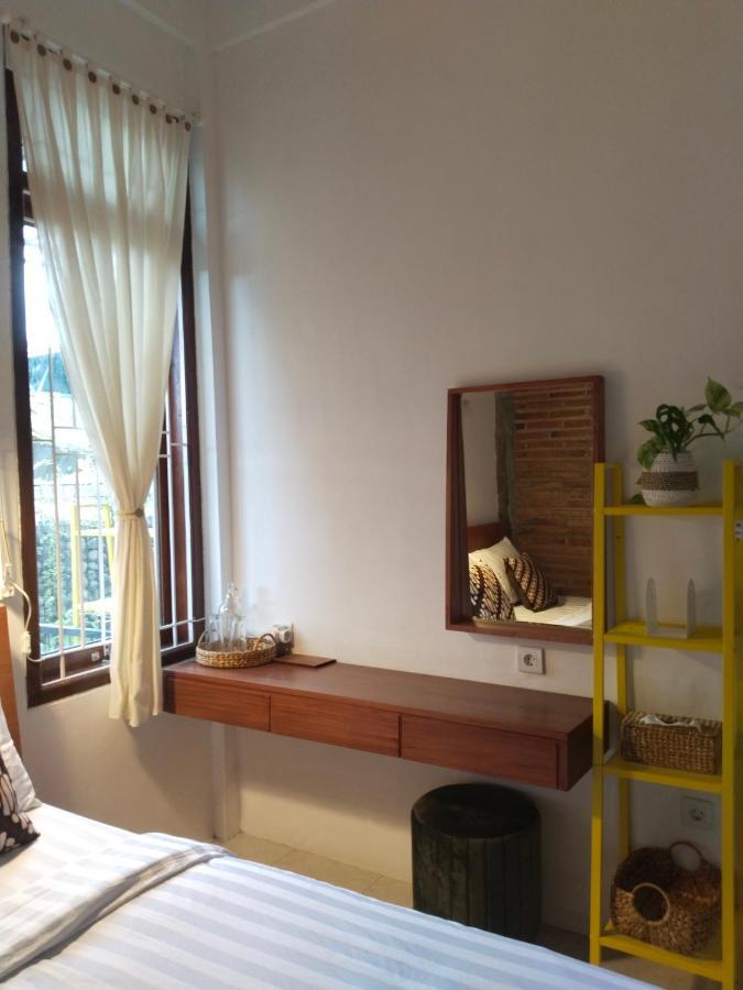 Inn House Homestay Dadapan 外观 照片